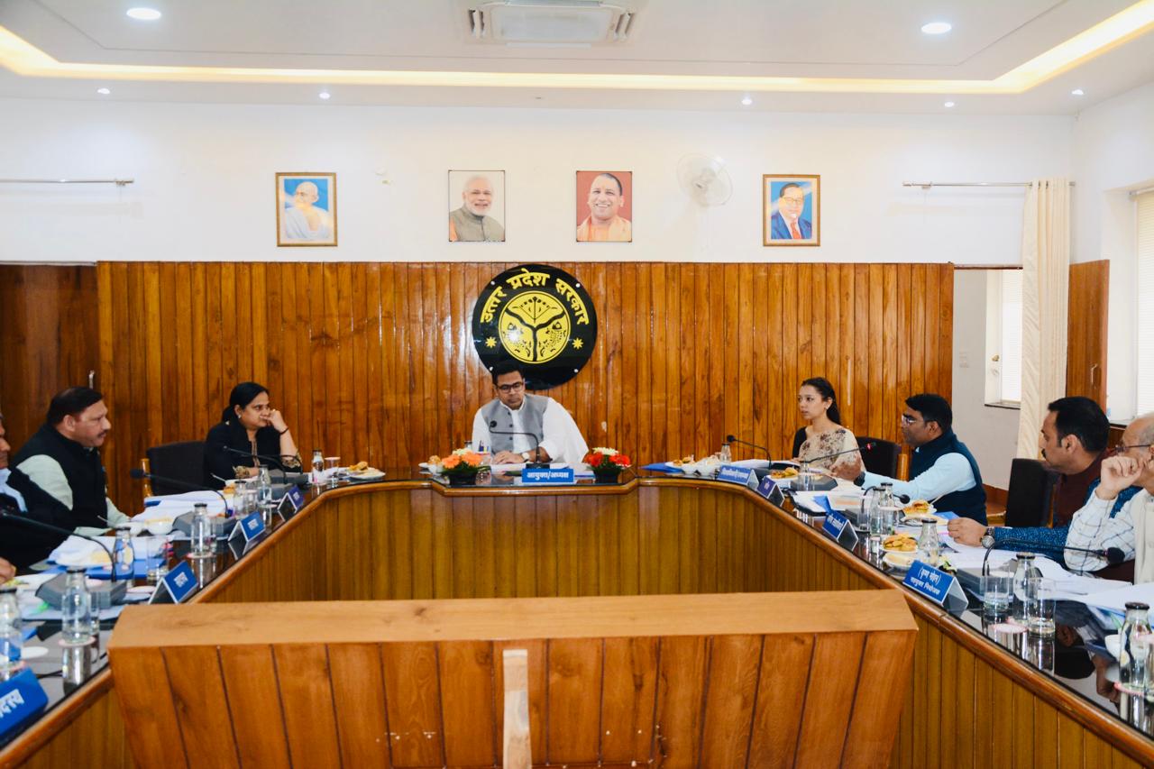 Board meeting (1)
